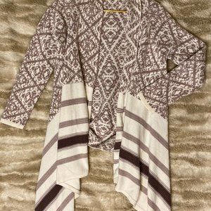 Old navy Patterned Sweater Wrap